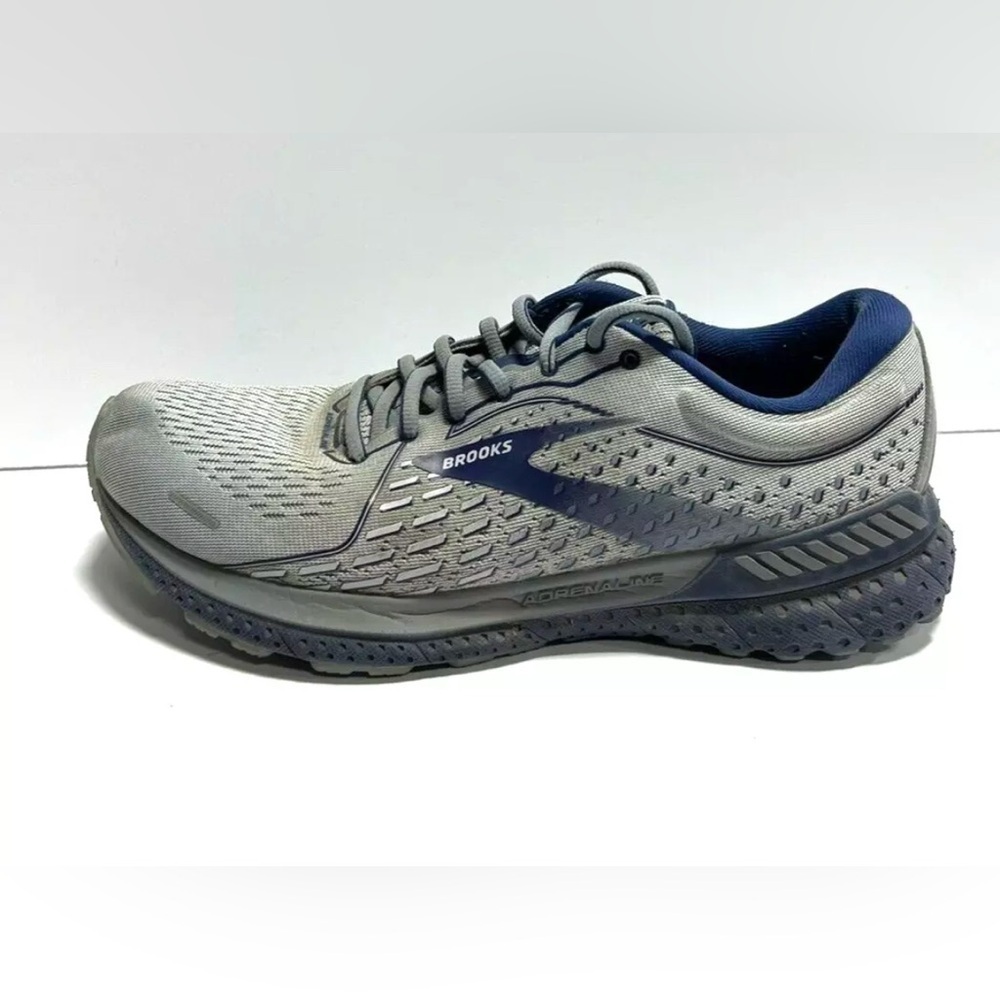 Brooks Men's Adrenaline GTS 21 Running Shoes Gray, Size 8 M